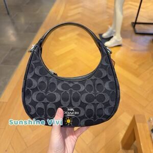 NWT Coach Carmen Mini Crossbody Bag In Signature Denim CCZ47 denim/Silver/Black